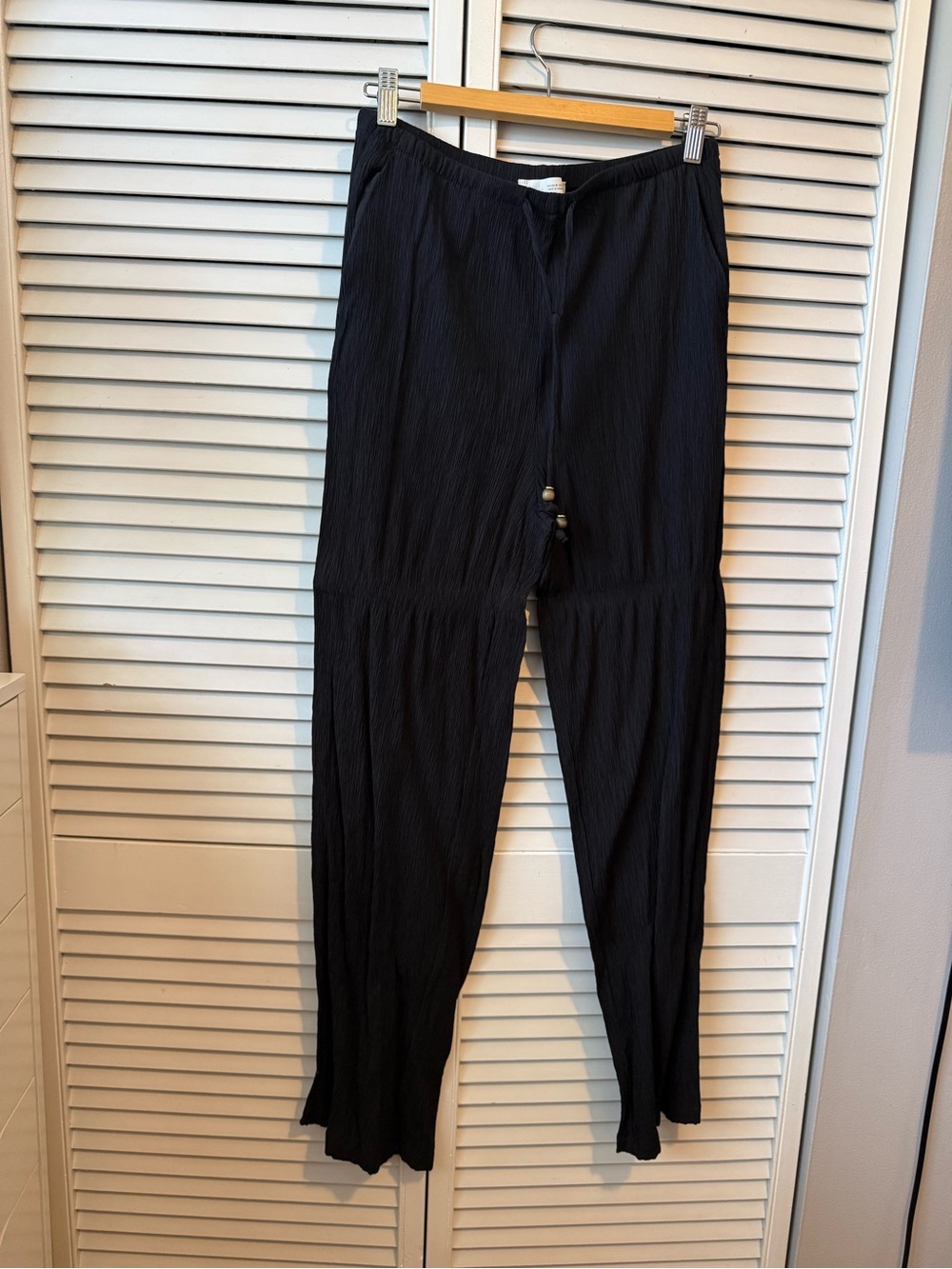 Women’s Black Lightweight Pants